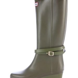 Andorra Olive green hunter wedge rain boots sz 10